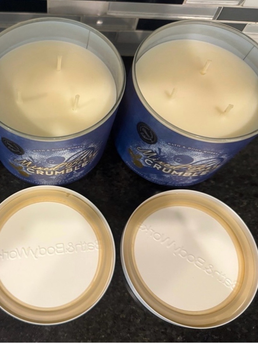 Bath & Body Works Mixed Berry Crumble set of 2 candles - Picture 4 of 4